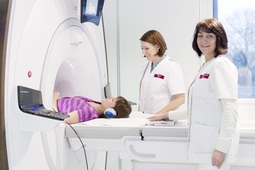 Diagnostisches Zentrum Am Vincentinum Augsburg Mrt Patientin Mtra